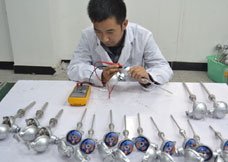 宝鸡合力叉车厂：选油温温度传感器，中大是您放心的选择