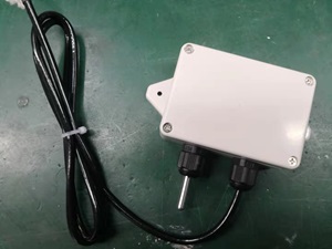 昆仑中大品牌环境控制系统温度传感器具有防水防腐功能