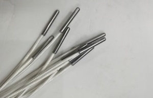 昆仑中大品牌PT100薄膜电阻温度传感器体积小感温快